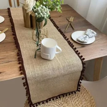 Chemin de table en toile de jute naturel